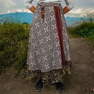 Vintage Silk Sari Wrap Skirt Reversible Boho Midi Geometric Floral Festival 36"